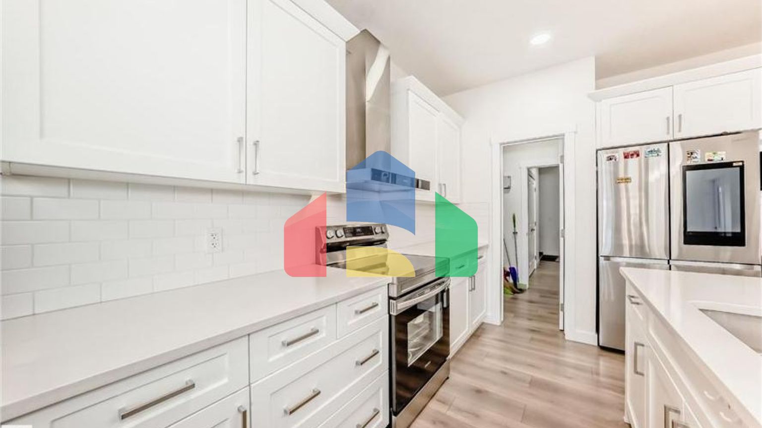 Residential - Single Family Home - Edmonton, Canada - Canada