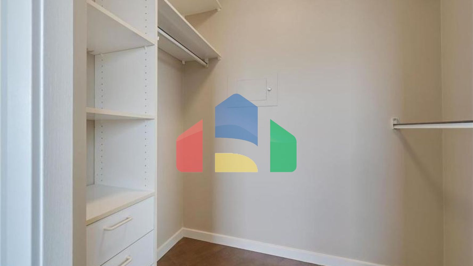 Residential - Condo/Apartment - Edmonton, Canada - Canada