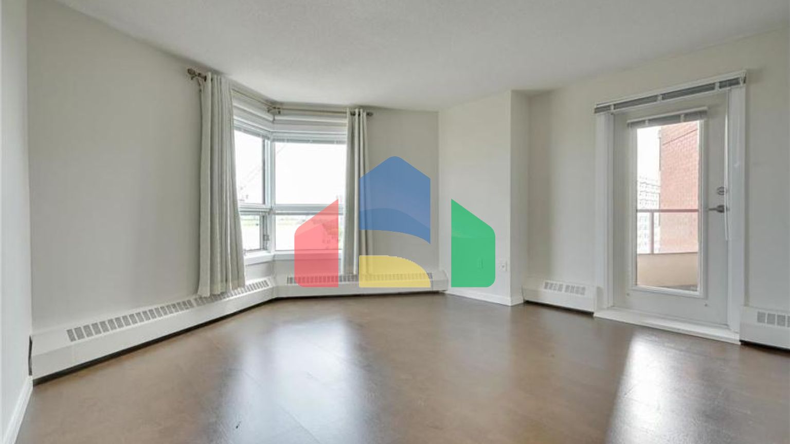 Residential - Condo/Apartment - Edmonton, Canada - Canada