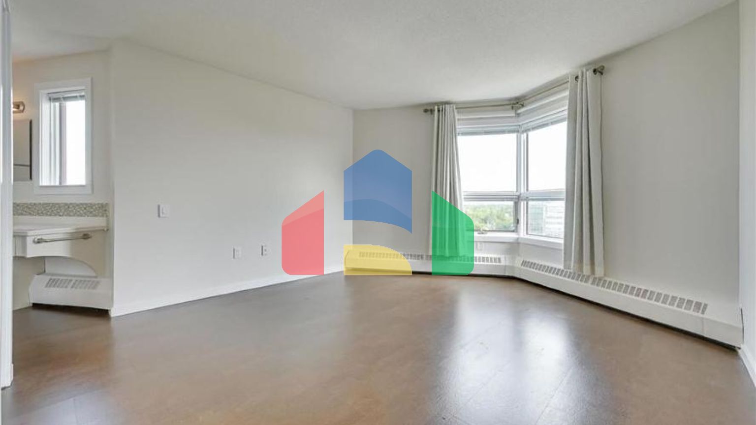 Residential - Condo/Apartment - Edmonton, Canada - Canada