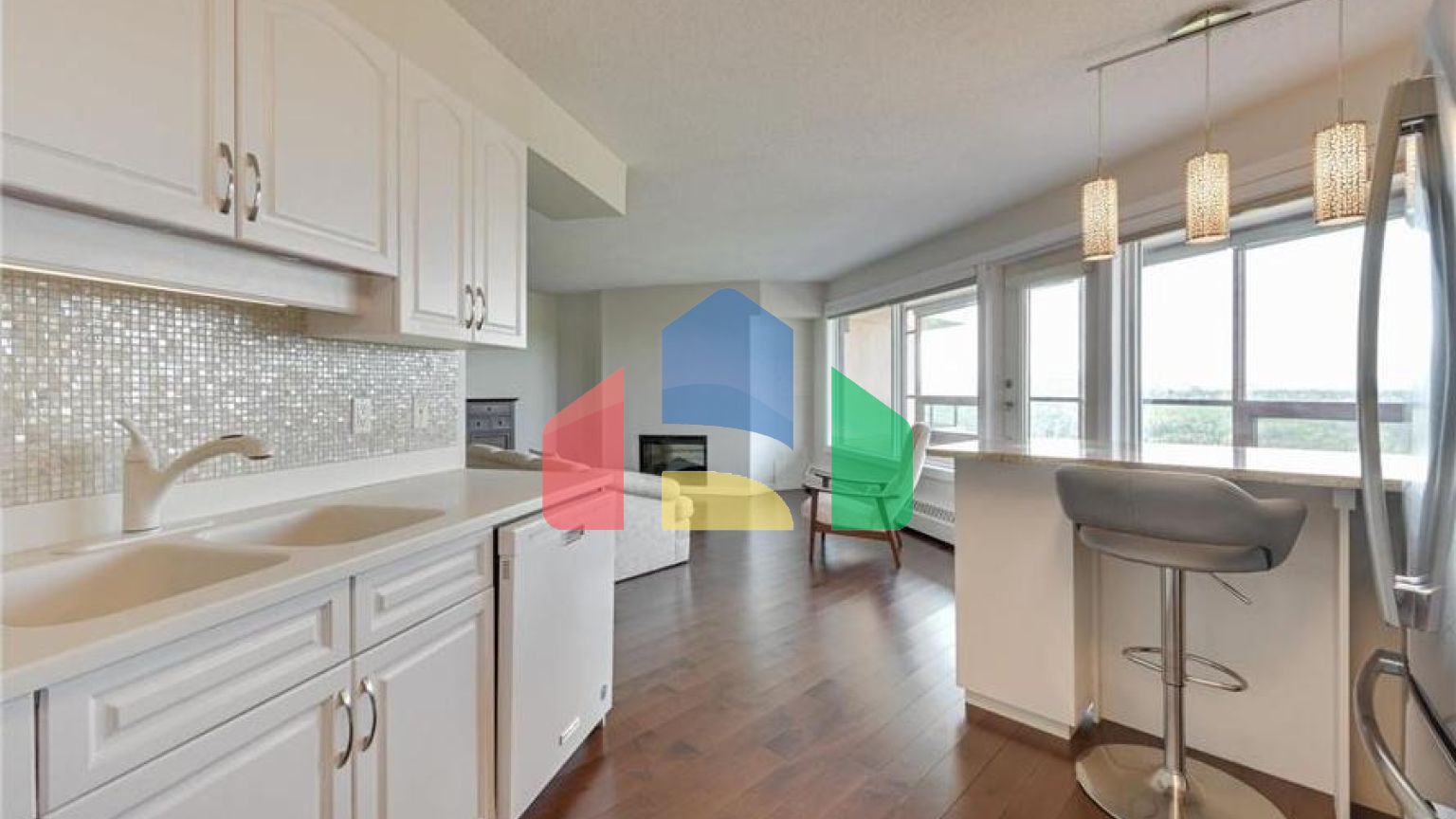 Residential - Condo/Apartment - Edmonton, Canada - Canada