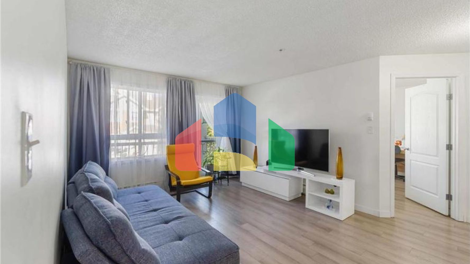 Residential - Condo/Apartment - Edmonton, Canada - Canada