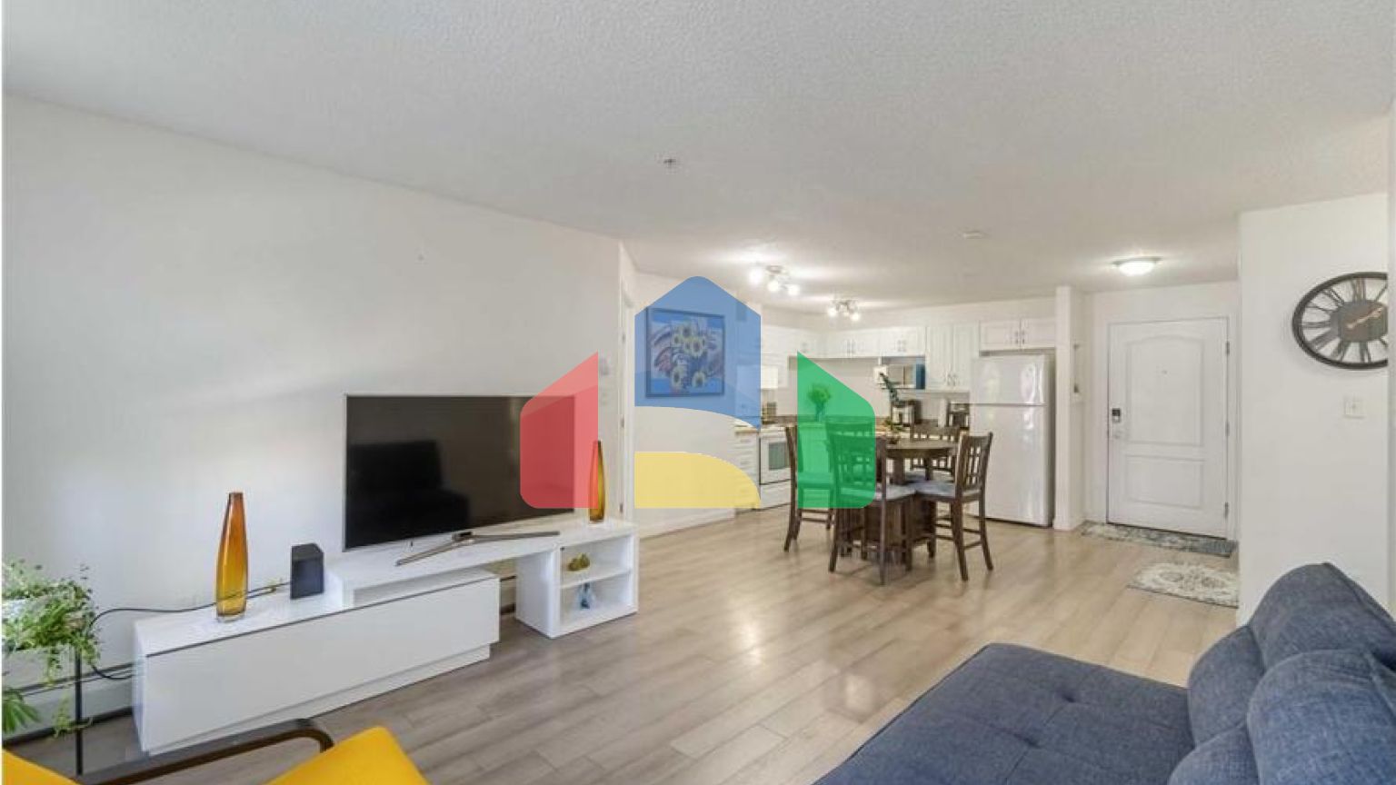 Residential - Condo/Apartment - Edmonton, Canada - Canada