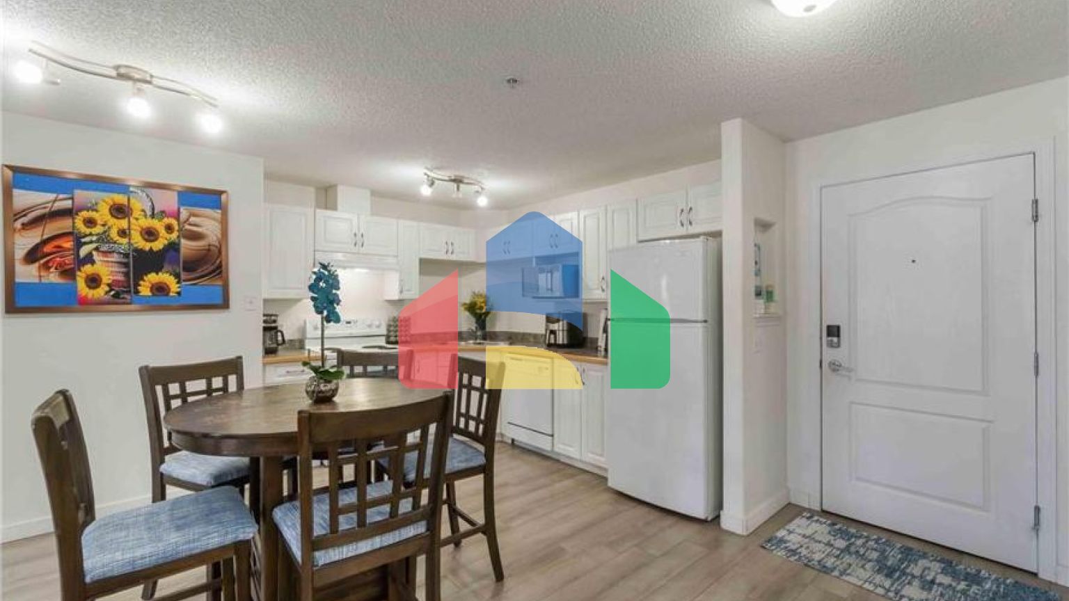 Residential - Condo/Apartment - Edmonton, Canada - Canada