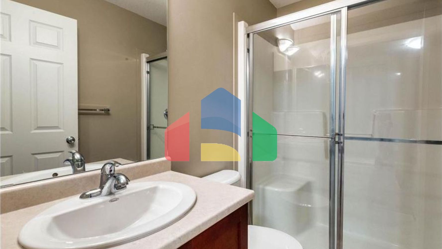 Residential - Condo/Apartment - Edmonton, Canada - Canada