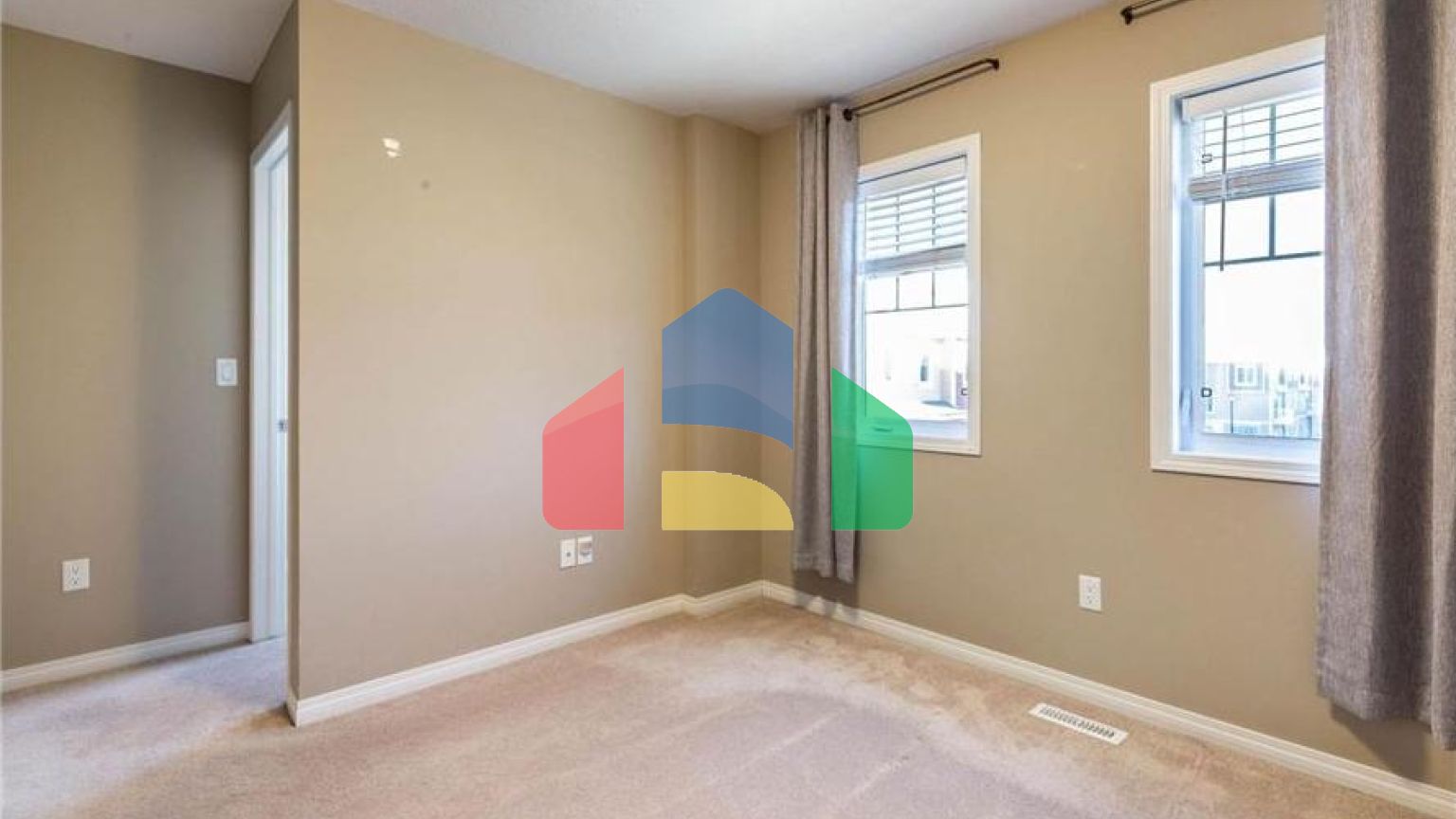 Residential - Condo/Apartment - Edmonton, Canada - Canada