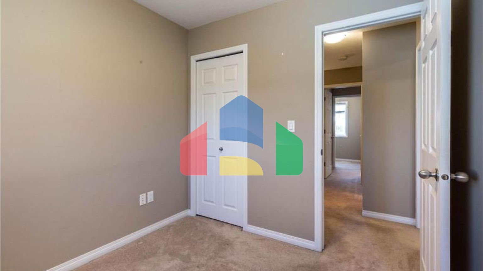 Residential - Condo/Apartment - Edmonton, Canada - Canada