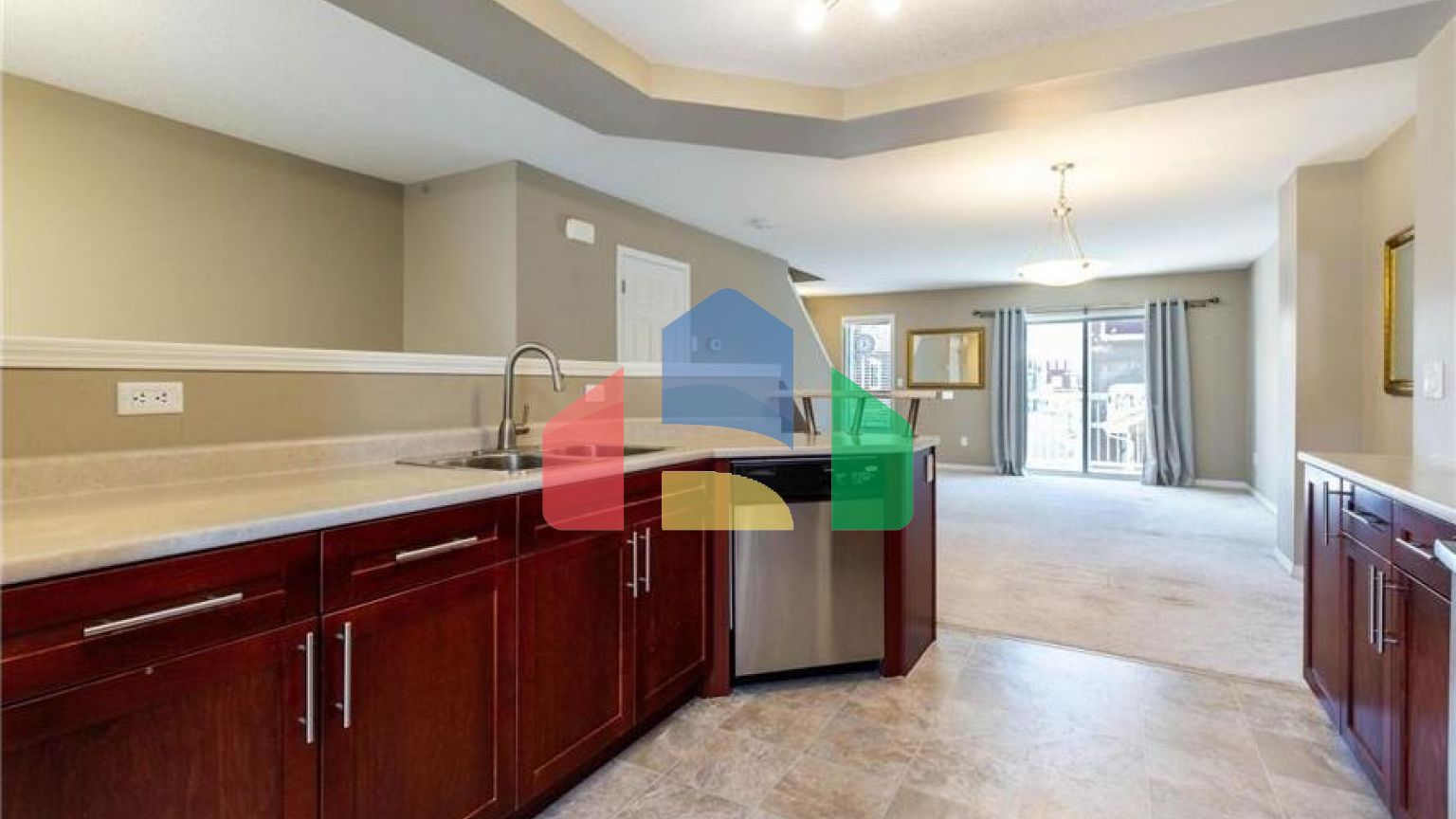 Residential - Condo/Apartment - Edmonton, Canada - Canada