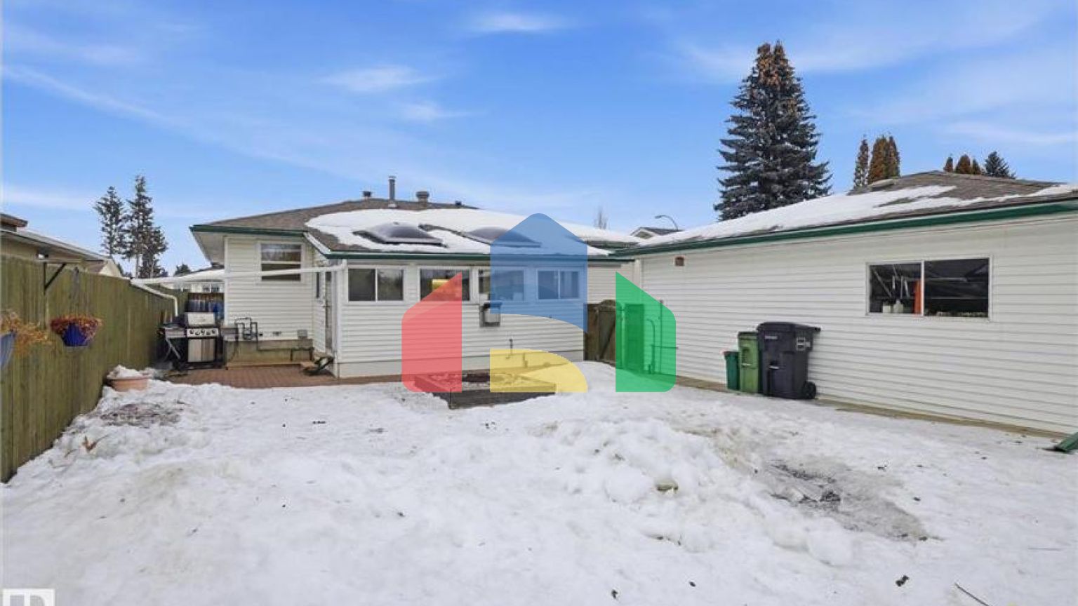 Residential - Single Family Home - Edmonton, Canada - Canada