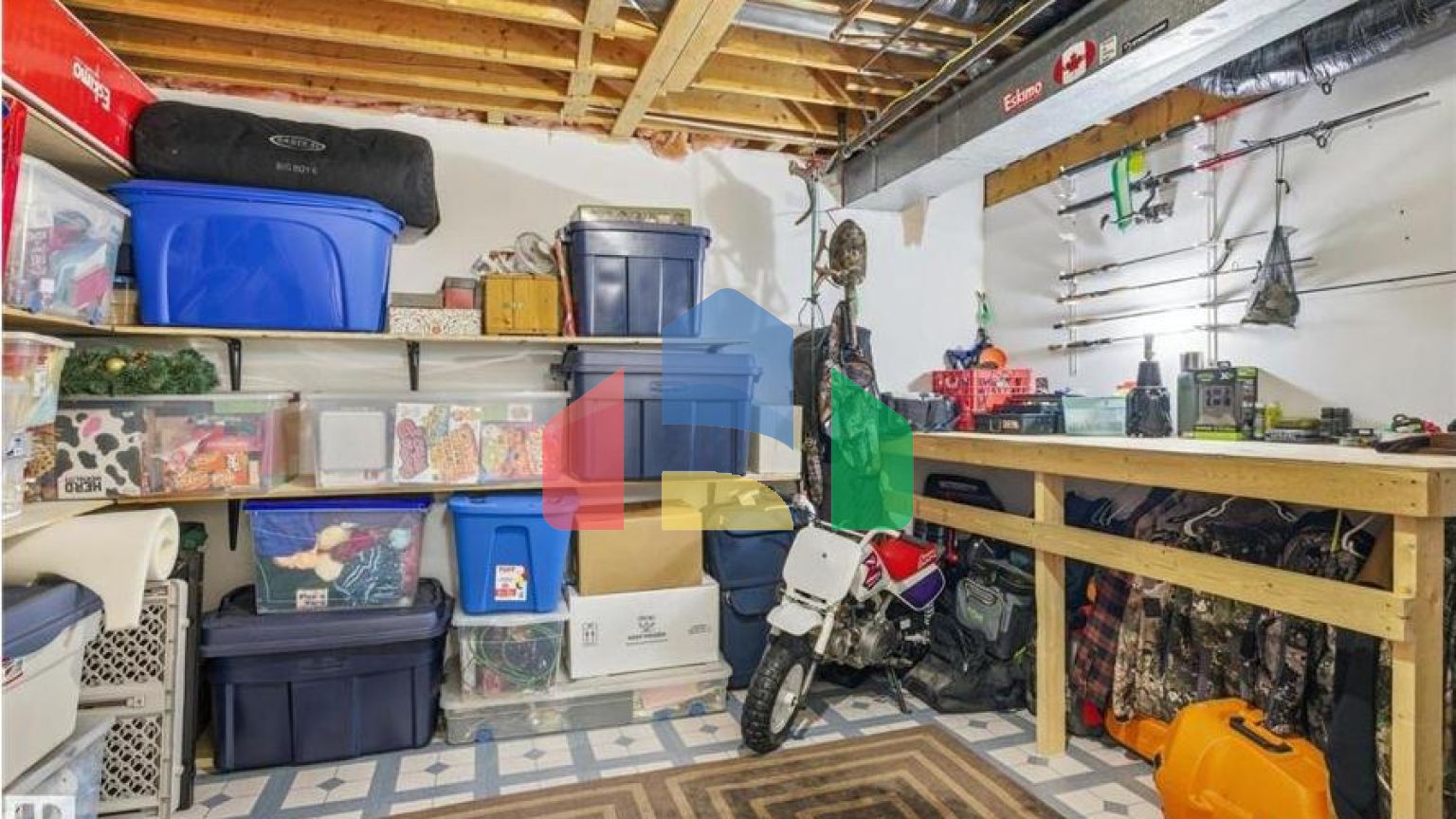 Residential - Single Family Home - Edmonton, Canada - Canada