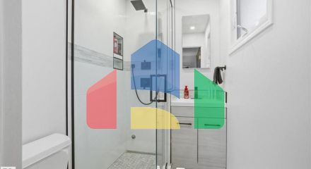 Residential - Single Family Home - Edmonton, Canada - Canada