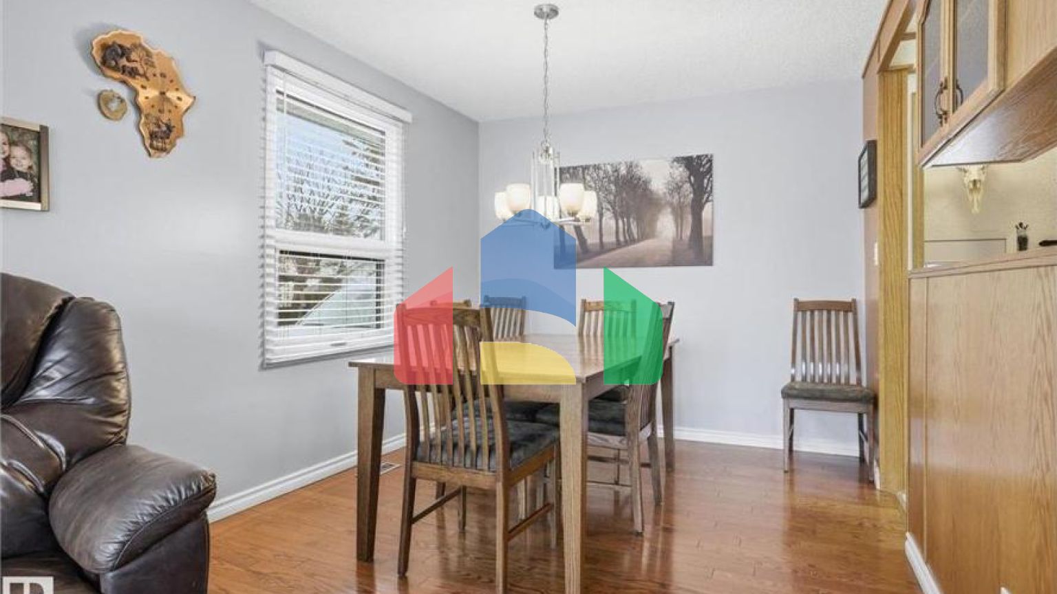 Residential - Single Family Home - Edmonton, Canada - Canada