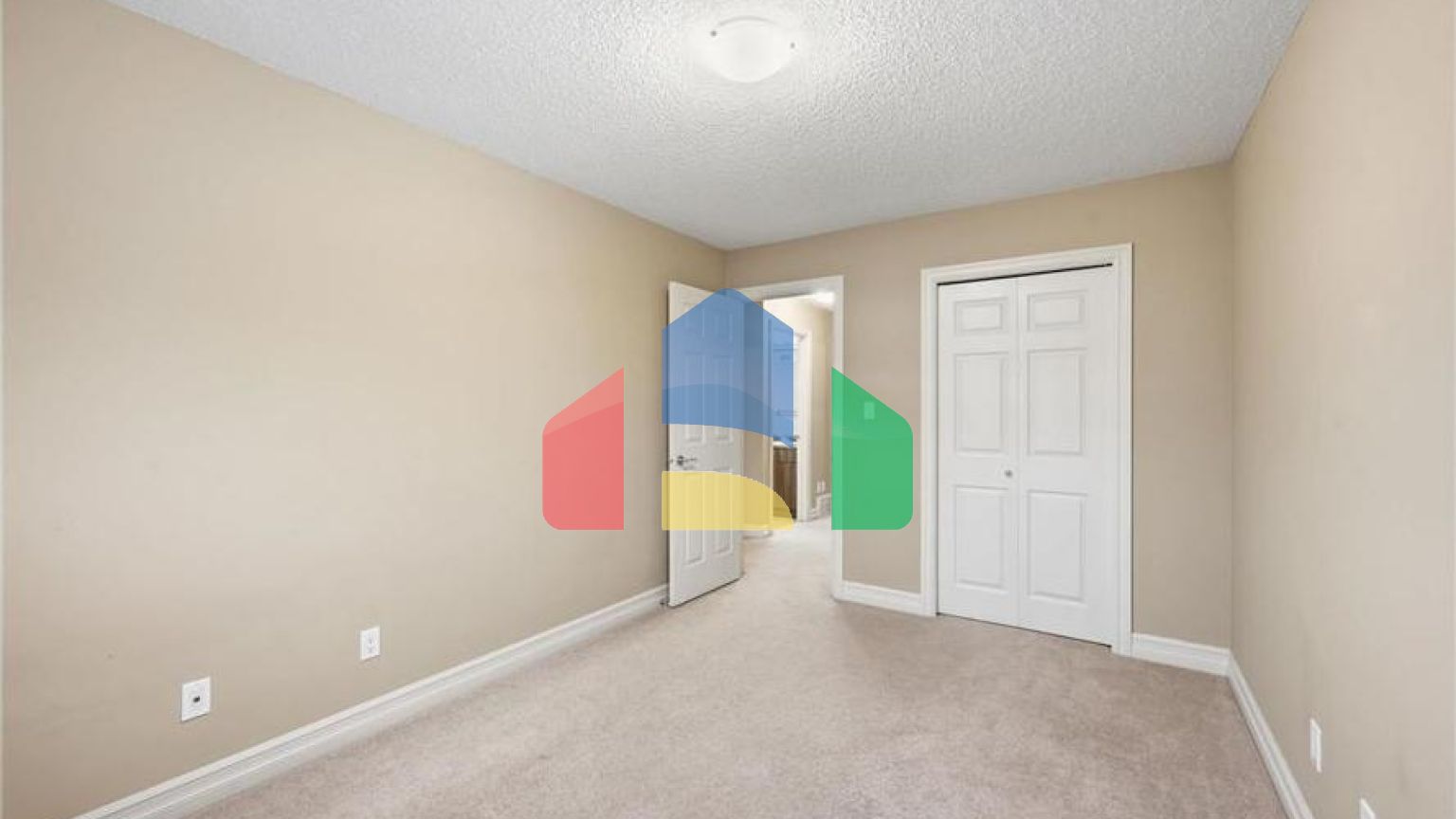 Residential - Single Family Home - Edmonton, Canada - Canada