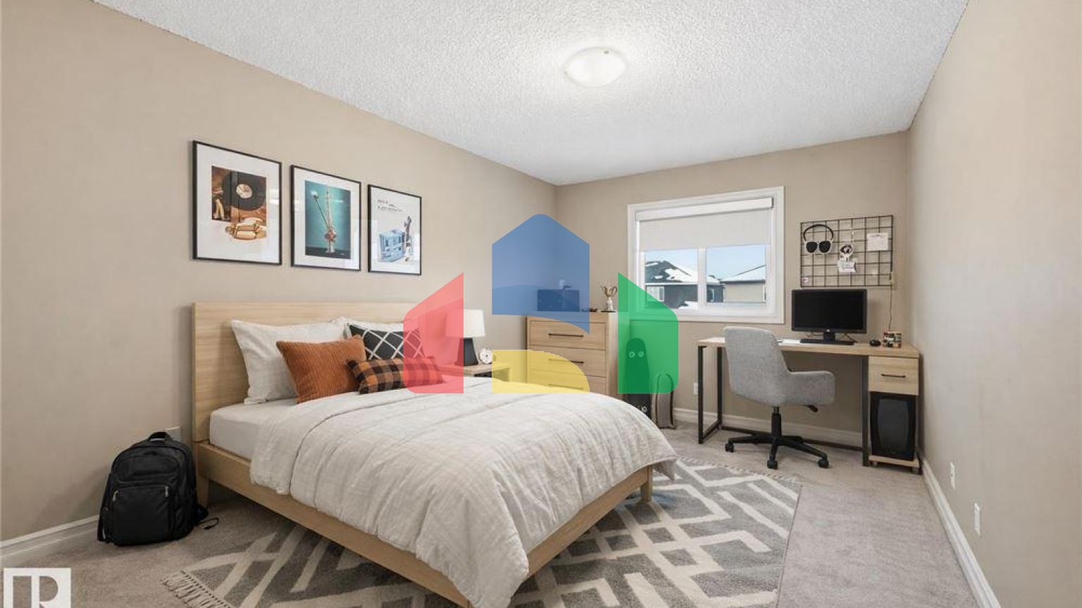 Residential - Single Family Home - Edmonton, Canada - Canada