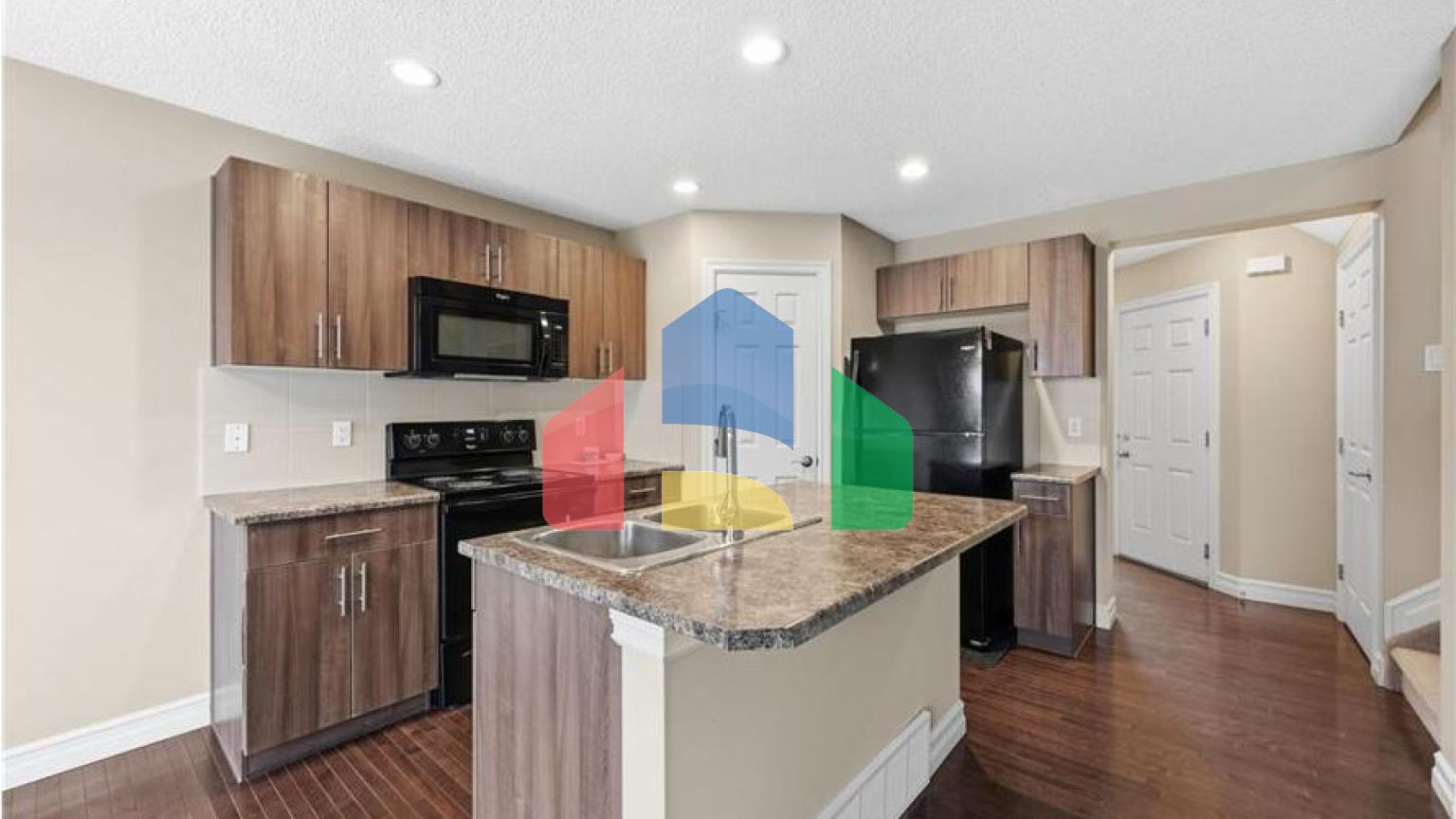 Residential - Single Family Home - Edmonton, Canada - Canada