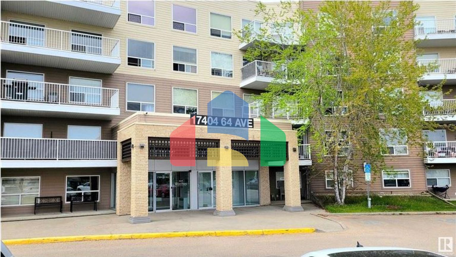 Residential - Condo/Apartment - Edmonton, Canada - Canada