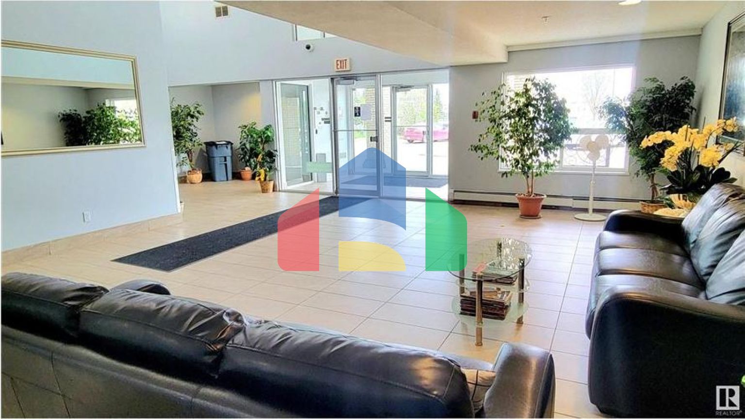 Residential - Condo/Apartment - Edmonton, Canada - Canada