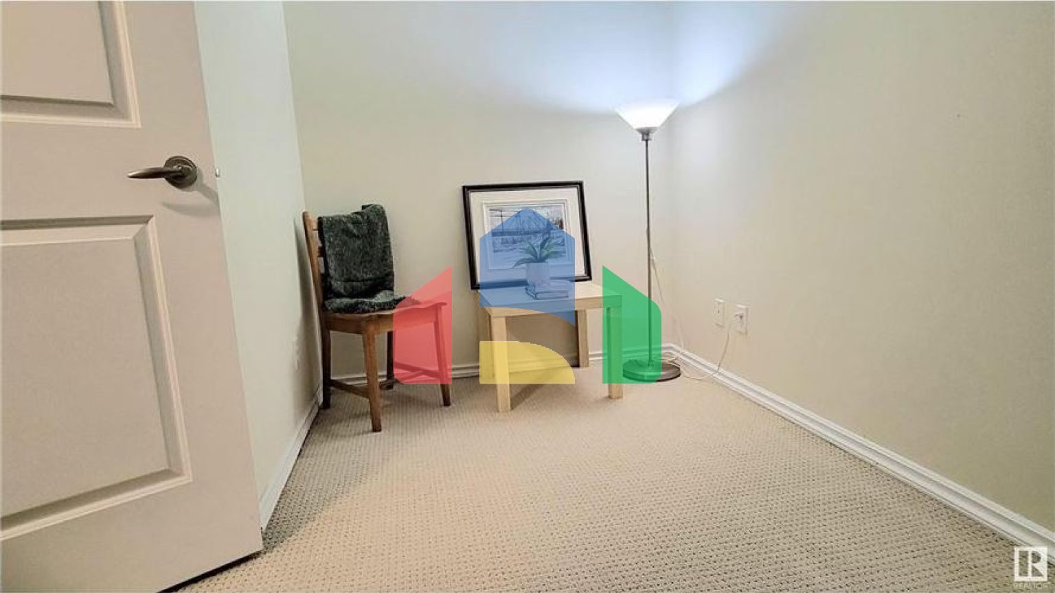 Residential - Condo/Apartment - Edmonton, Canada - Canada