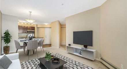Residential - Condo/Apartment - Edmonton, Canada - Canada