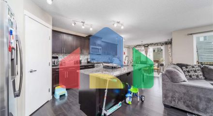 Residential - Single Family Home - Edmonton, Canada - Canada