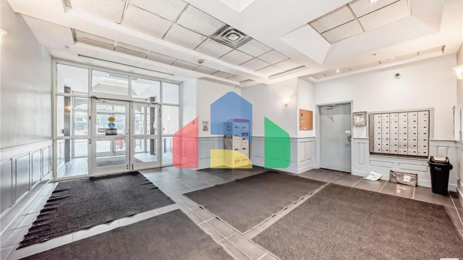 Residential - Condo/Apartment - Edmonton, Canada - Canada