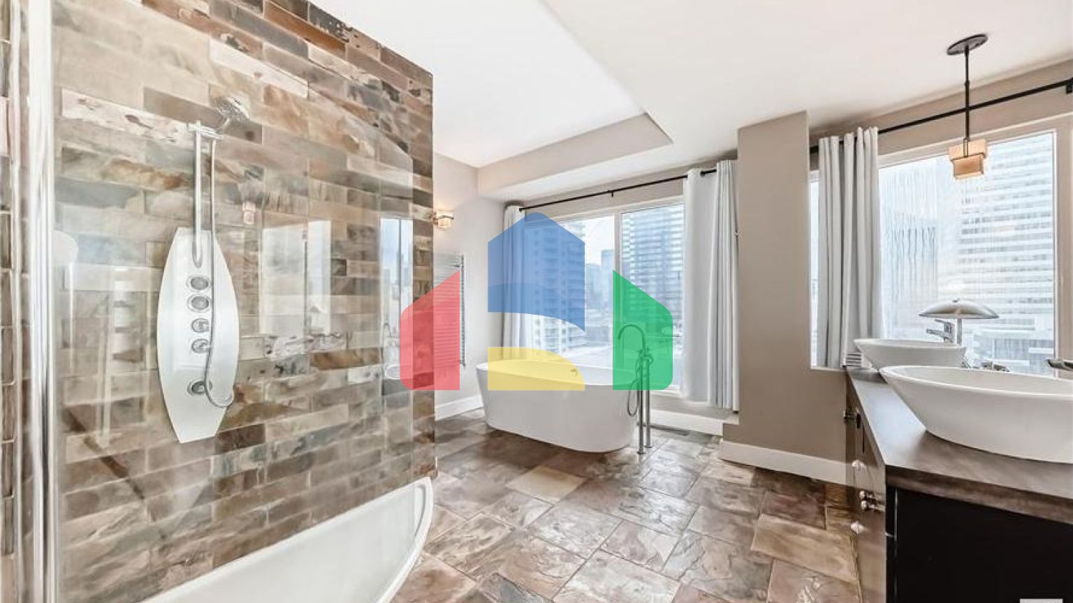 Residential - Condo/Apartment - Edmonton, Canada - Canada