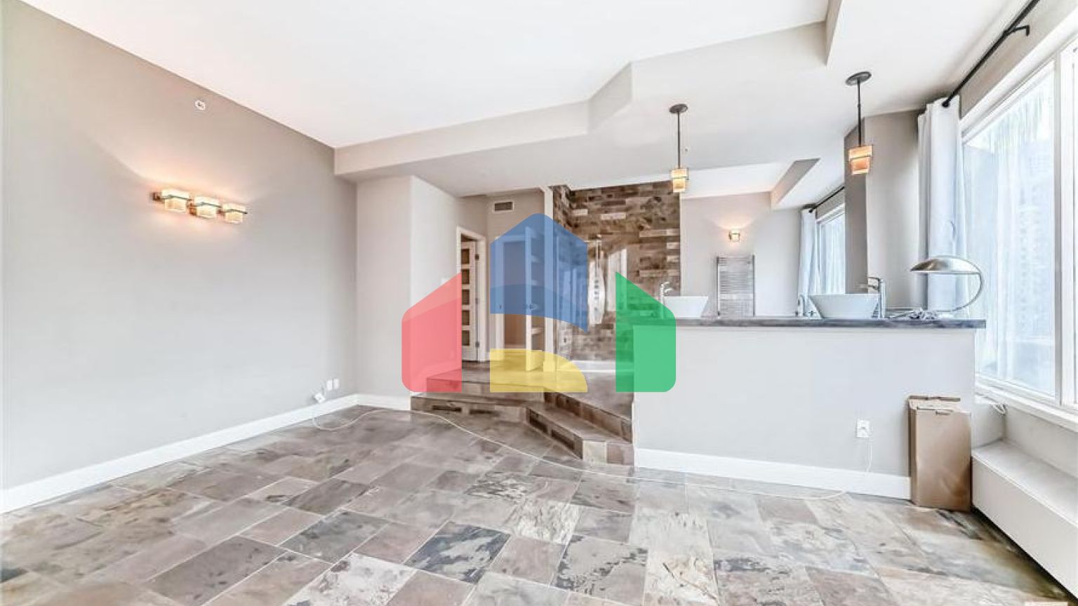 Residential - Condo/Apartment - Edmonton, Canada - Canada