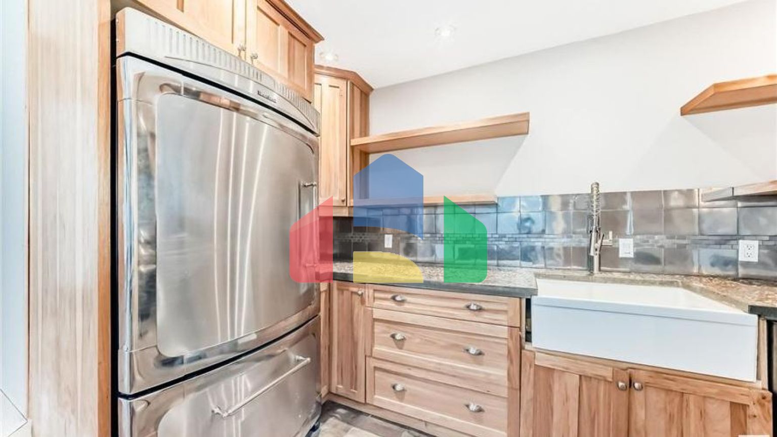 Residential - Condo/Apartment - Edmonton, Canada - Canada