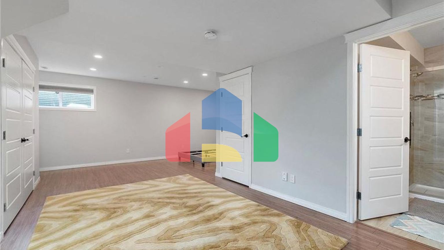 Residential - Condo/Apartment - Edmonton, Canada - Canada