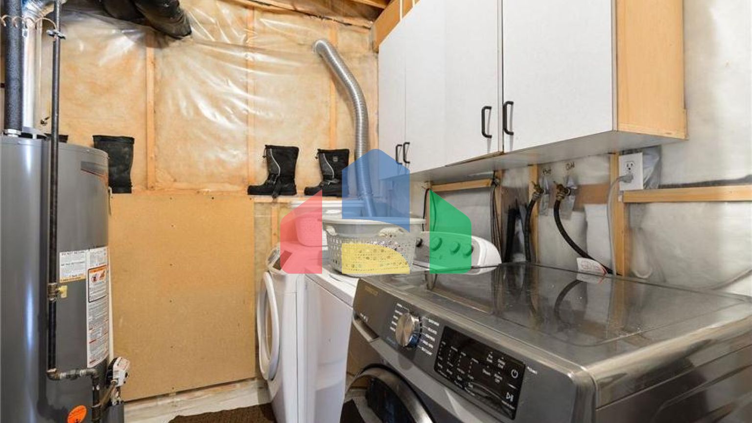 Residential - Single Family Home - Edmonton, Canada - Canada