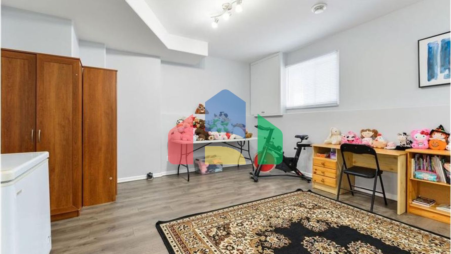 Residential - Single Family Home - Edmonton, Canada - Canada