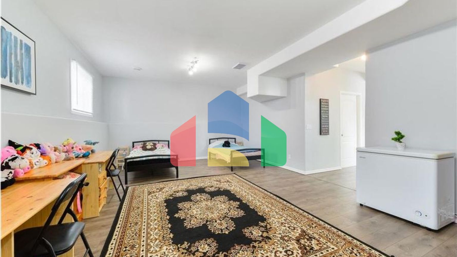 Residential - Single Family Home - Edmonton, Canada - Canada