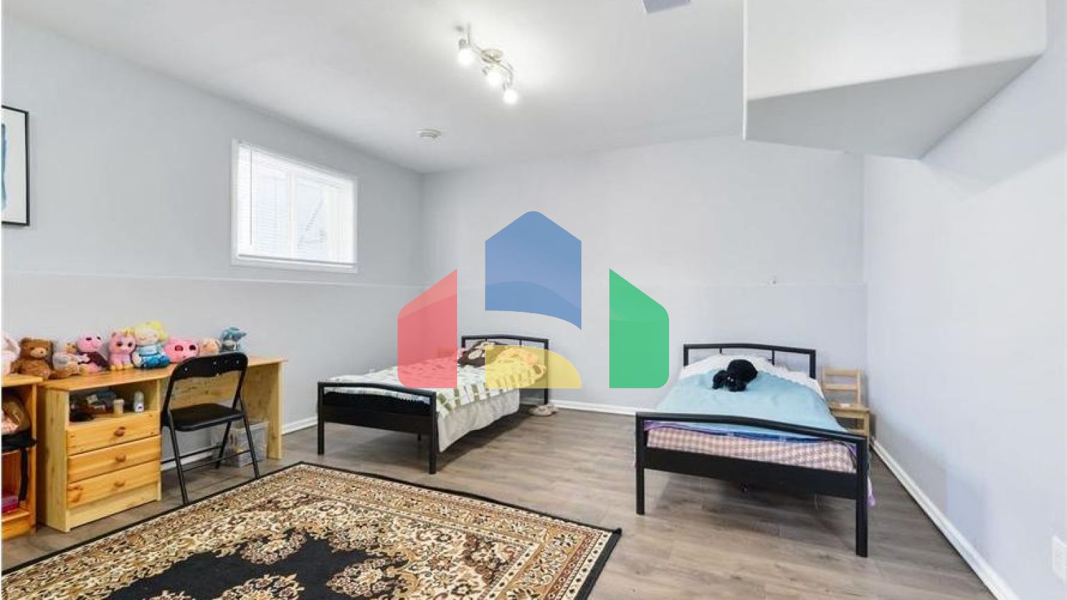 Residential - Single Family Home - Edmonton, Canada - Canada