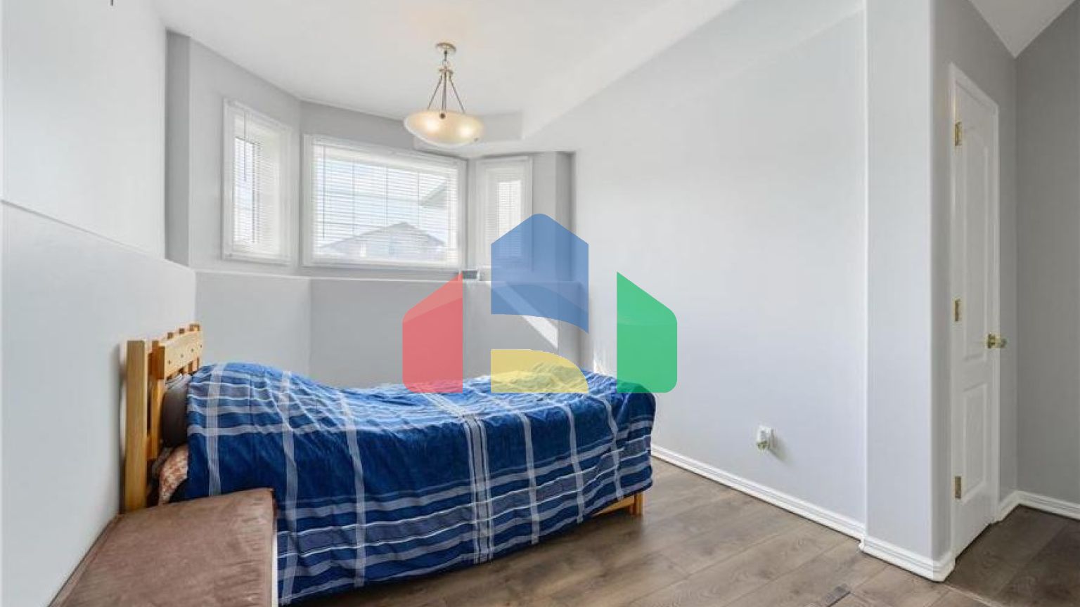 Residential - Single Family Home - Edmonton, Canada - Canada