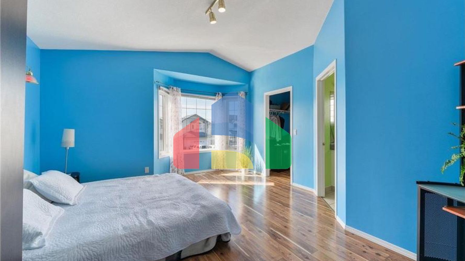 Residential - Single Family Home - Edmonton, Canada - Canada