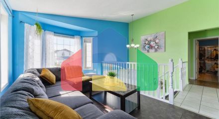 Residential - Single Family Home - Edmonton, Canada - Canada