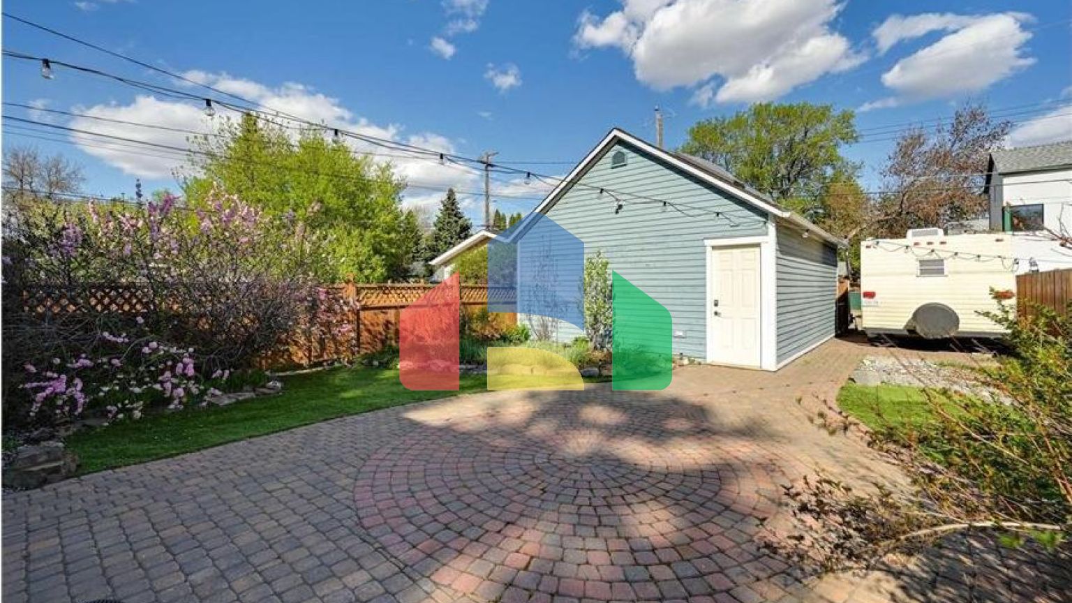 Residential - Single Family Home - Edmonton, Canada - Canada