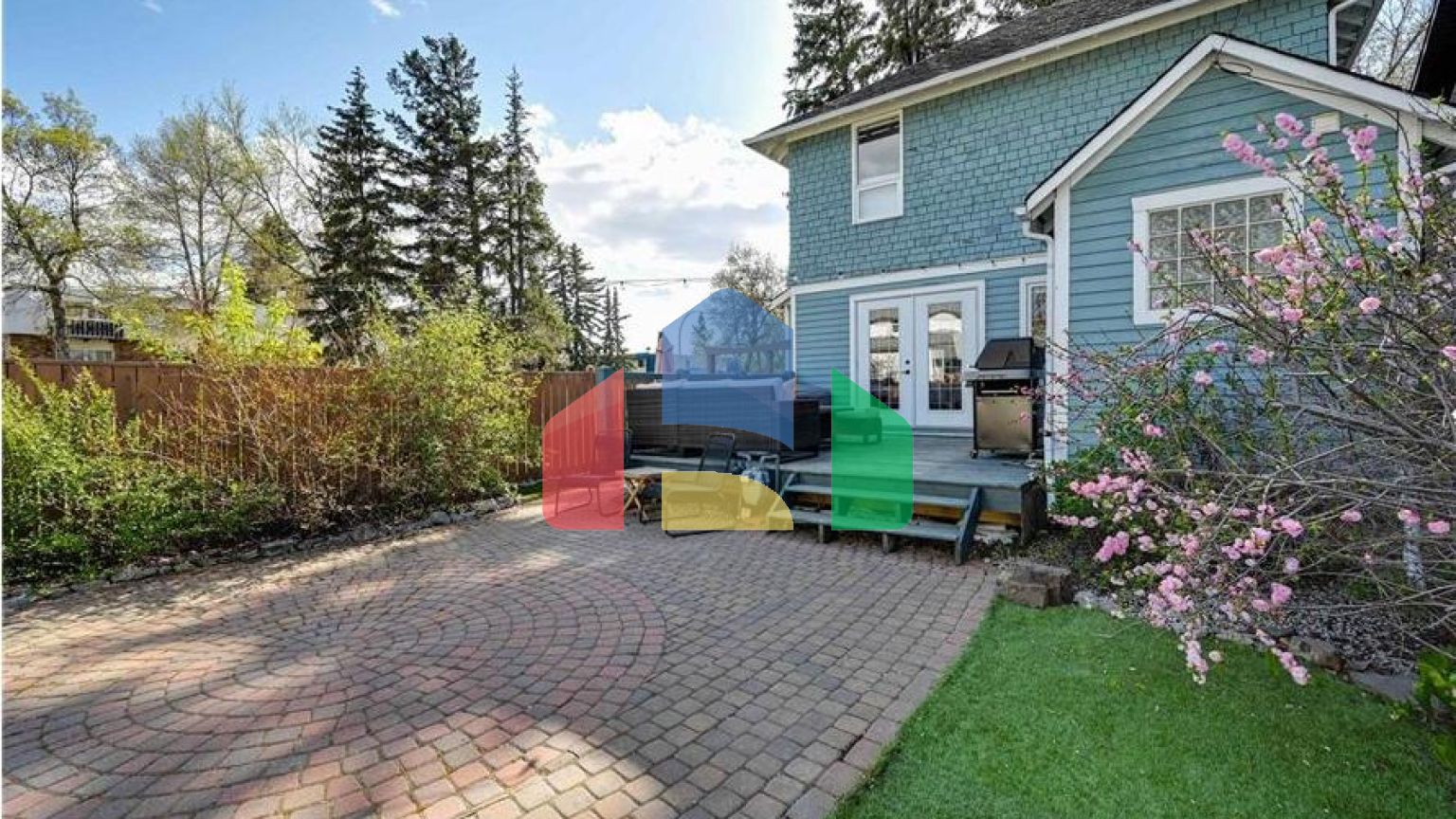 Residential - Single Family Home - Edmonton, Canada - Canada