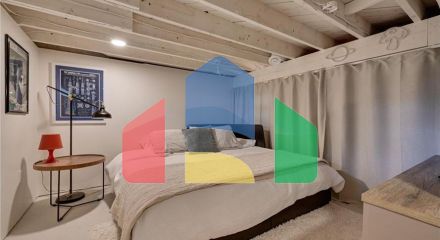 Residential - Single Family Home - Edmonton, Canada - Canada