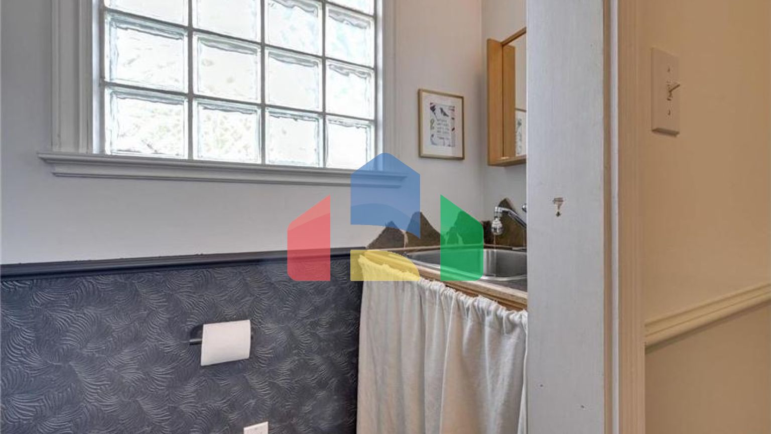 Residential - Single Family Home - Edmonton, Canada - Canada