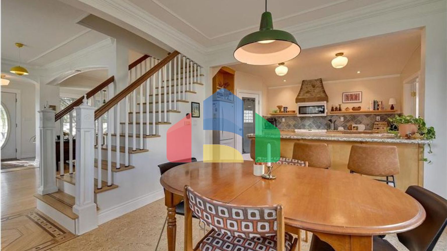 Residential - Single Family Home - Edmonton, Canada - Canada