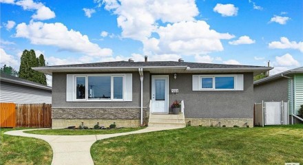 Residential - Single Family Home - Edmonton, Canada - Canada