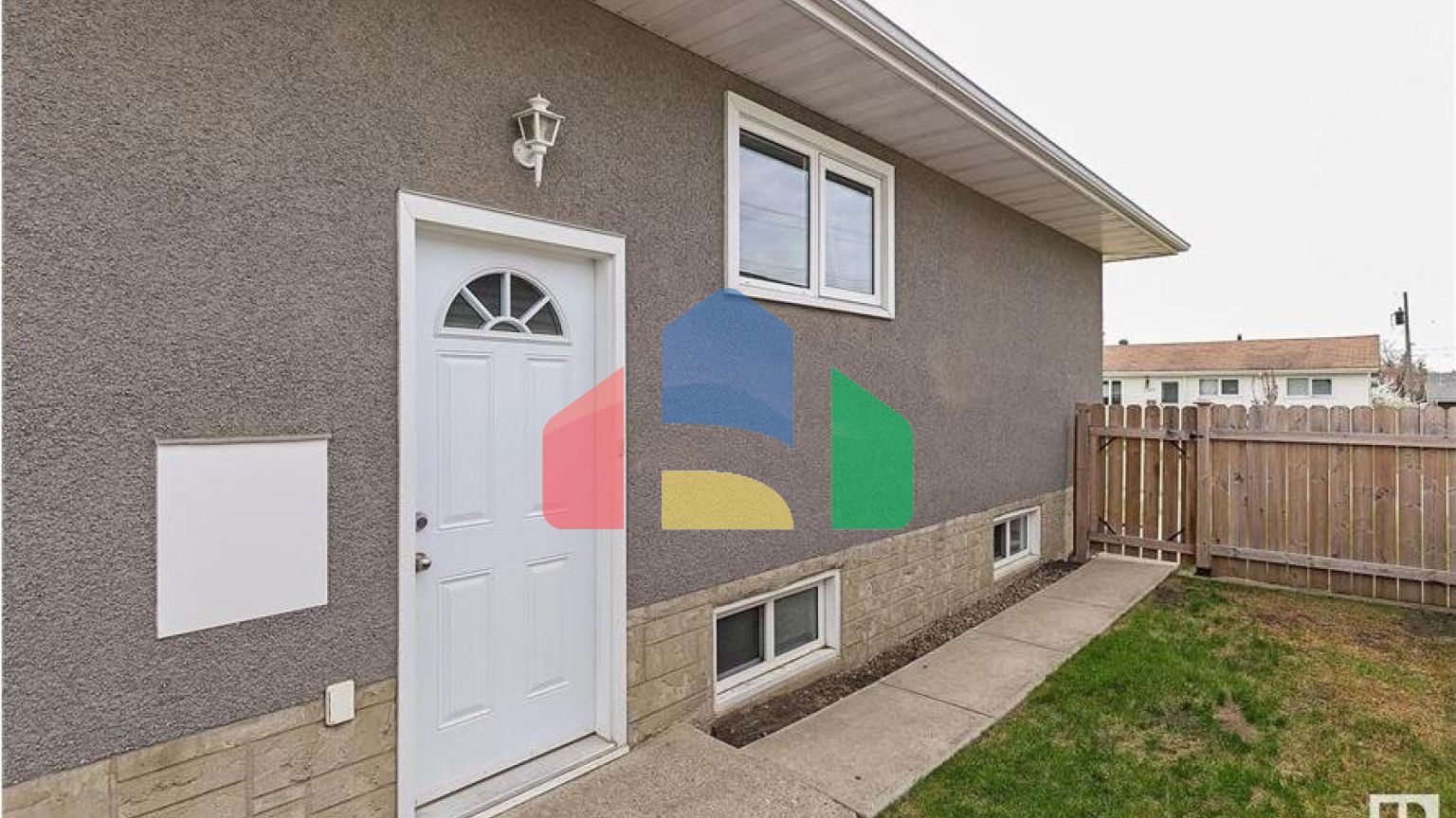 Residential - Single Family Home - Edmonton, Canada - Canada