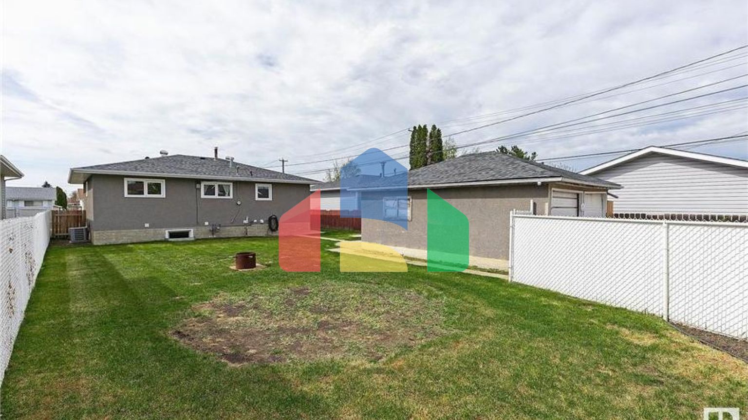 Residential - Single Family Home - Edmonton, Canada - Canada