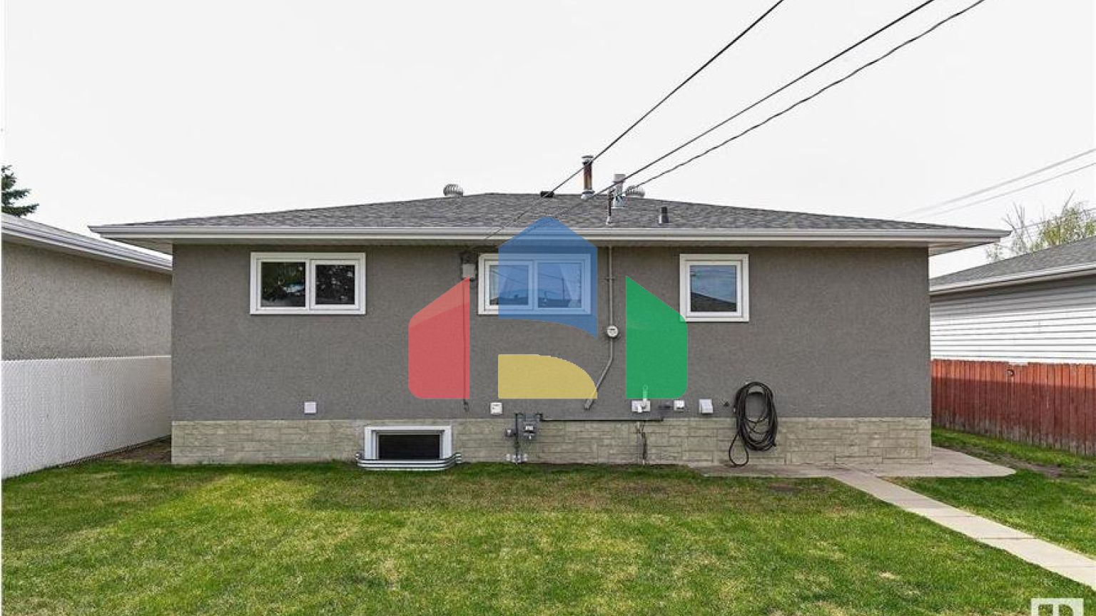 Residential - Single Family Home - Edmonton, Canada - Canada