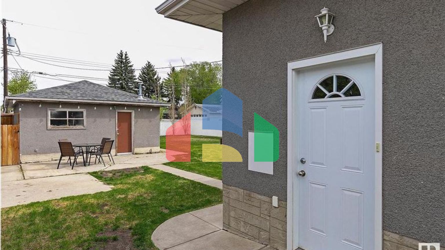 Residential - Single Family Home - Edmonton, Canada - Canada