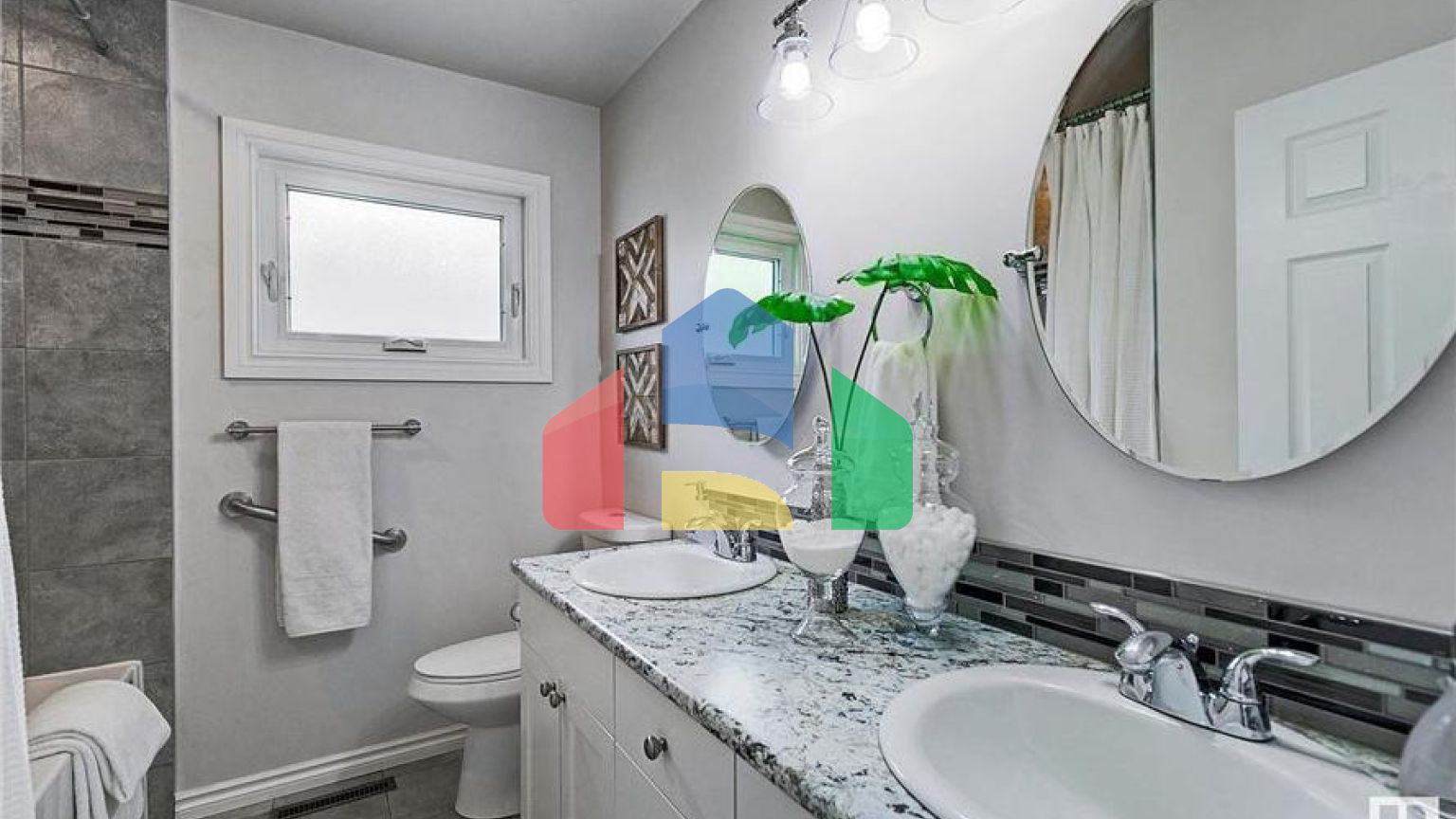 Residential - Single Family Home - Edmonton, Canada - Canada