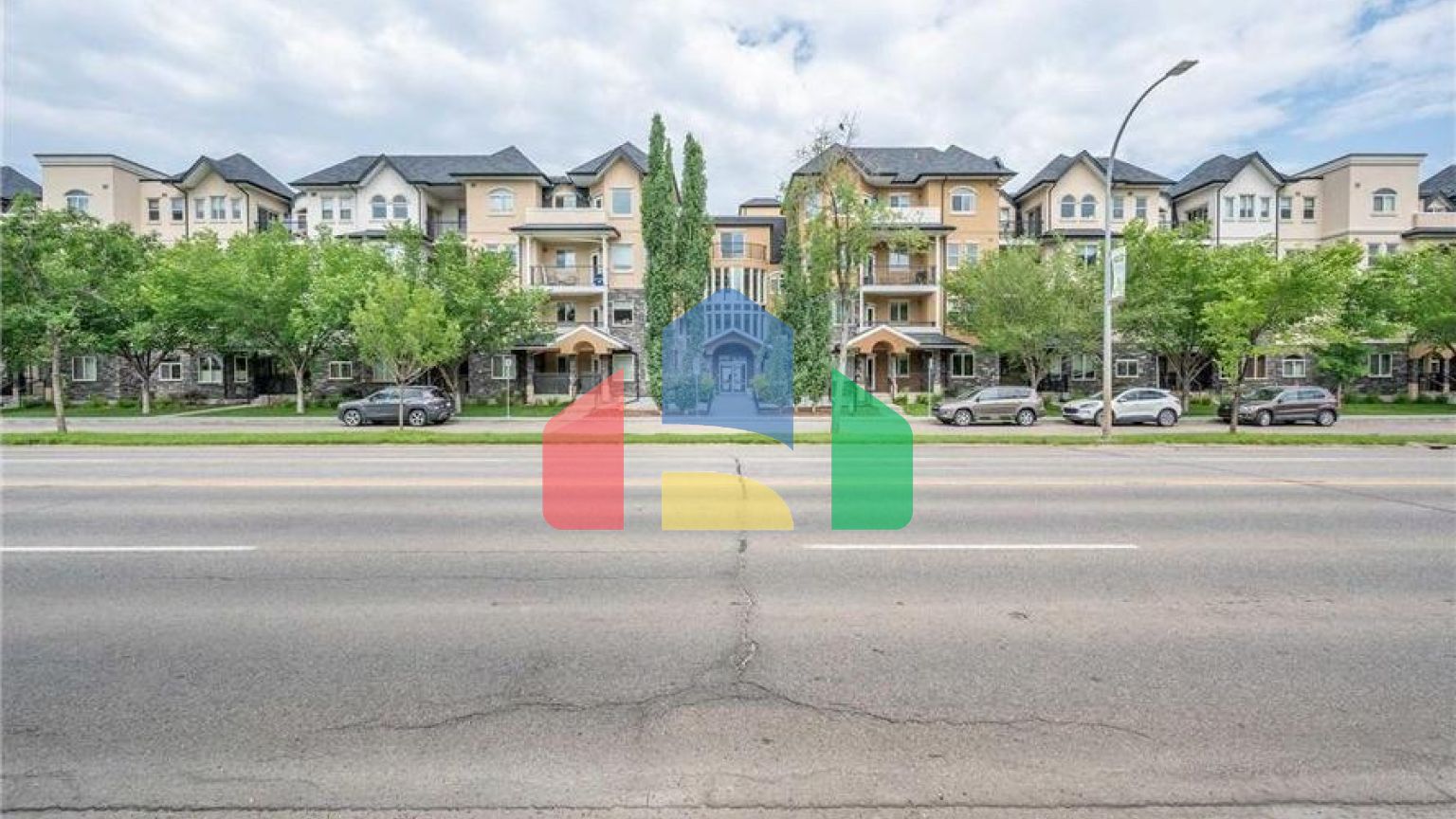 Residential - Condo/Apartment - Edmonton, Canada - Canada