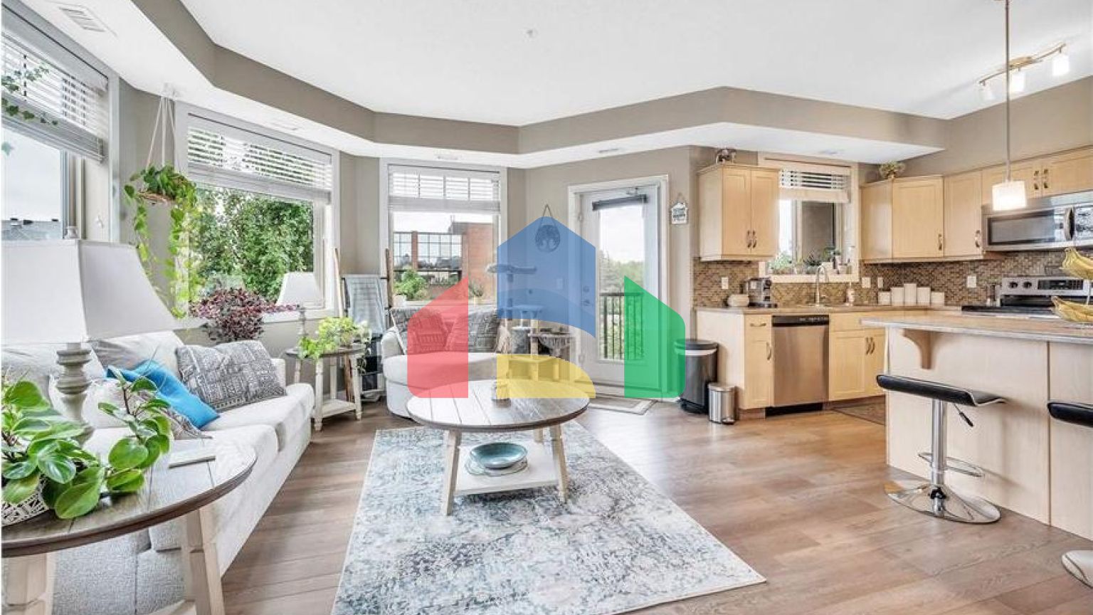 Residential - Condo/Apartment - Edmonton, Canada - Canada