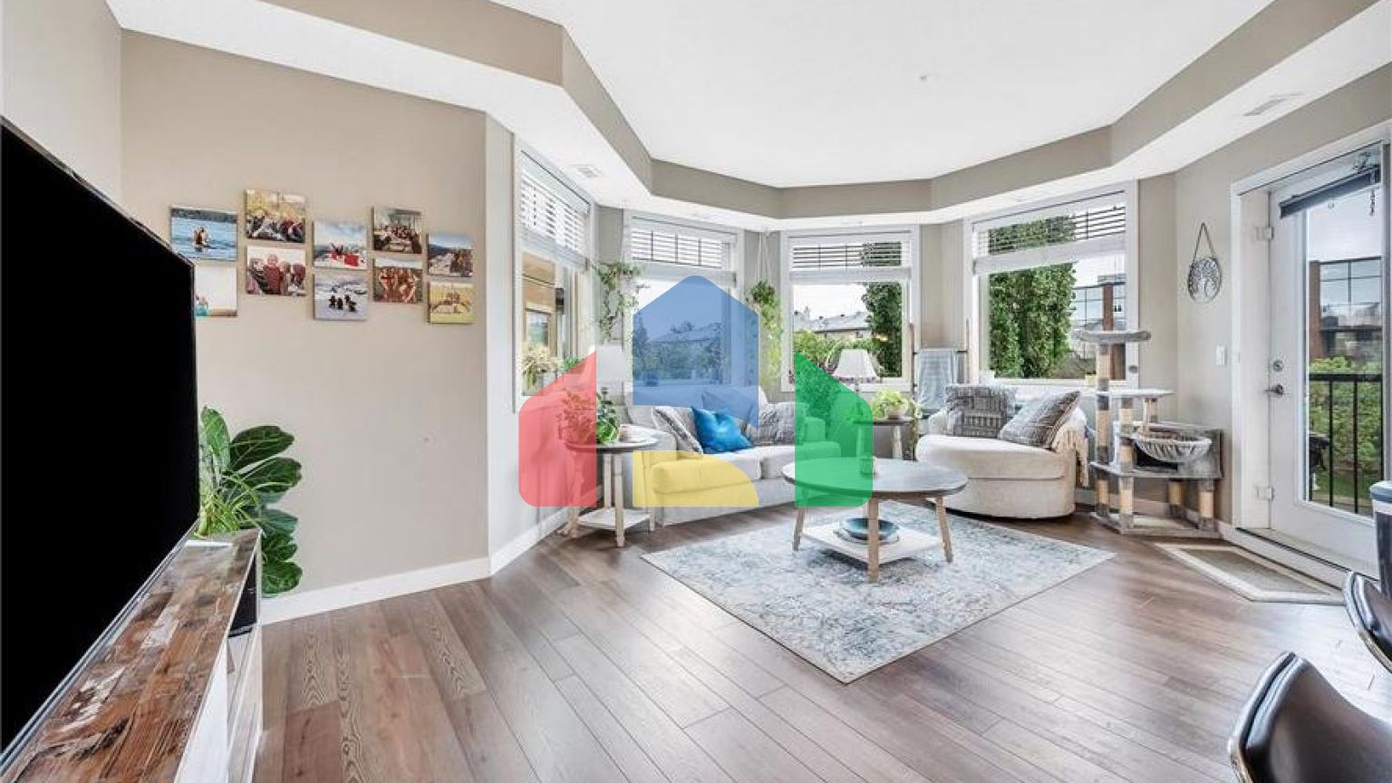 Residential - Condo/Apartment - Edmonton, Canada - Canada